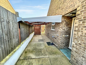 Photo 19- click for photo gallery